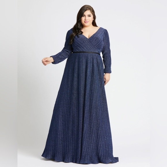 MAC DUGGAL 48892 NWT Shimmering V-Neck Evening Gown - Picture 1 of 6